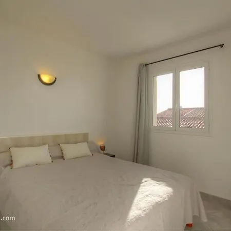 Apartment Ideal 4 *
