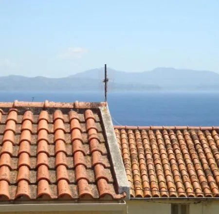 Ideal 4 * Cargese