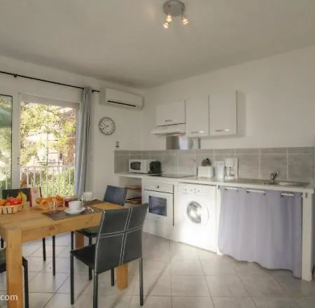Ideal 4 * Cargese