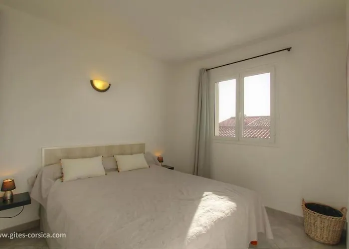 Διαμέρισμα Ideal 4 *